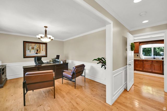 1786 N COUNTRY CIR, Centerville, UT 84014