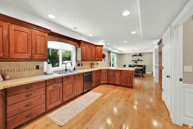 1786 N COUNTRY CIR, Centerville, UT 84014