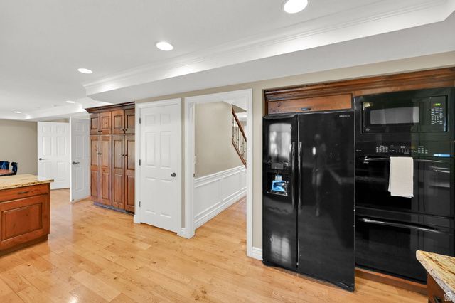 1786 N COUNTRY CIR, Centerville, UT 84014