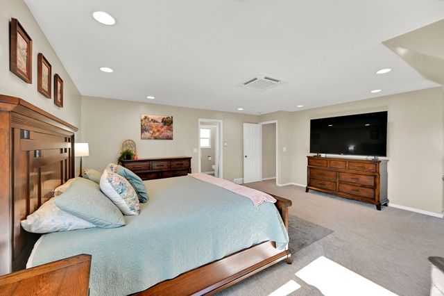 1786 N COUNTRY CIR, Centerville, UT 84014