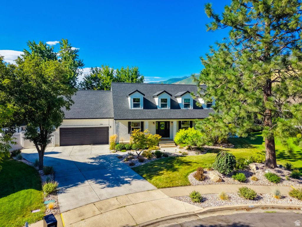 1786 N COUNTRY CIR, Centerville, UT 84014