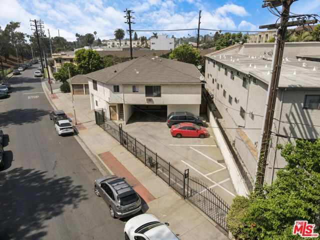 3346 S Canfield Avenue, Los Angeles, CA 90034