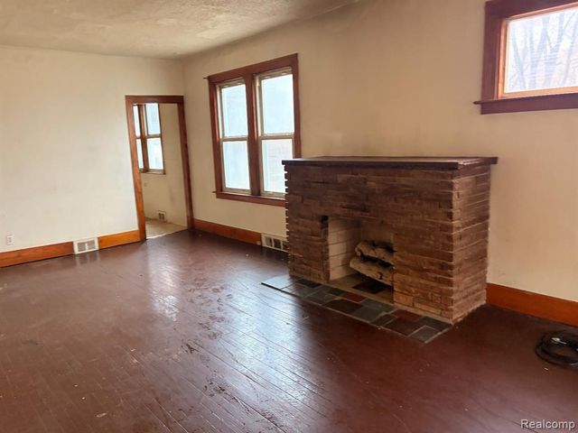 4104 Woodhall Street, Detroit, MI 48224