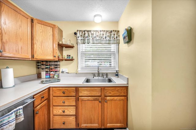 33 Patterson Street 33, Torrington, CT 06790