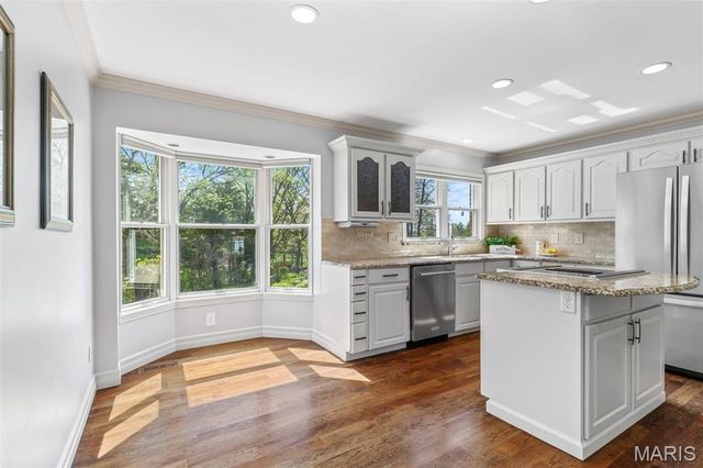 4832 Balmy Bay Court, St Louis, MO 63128