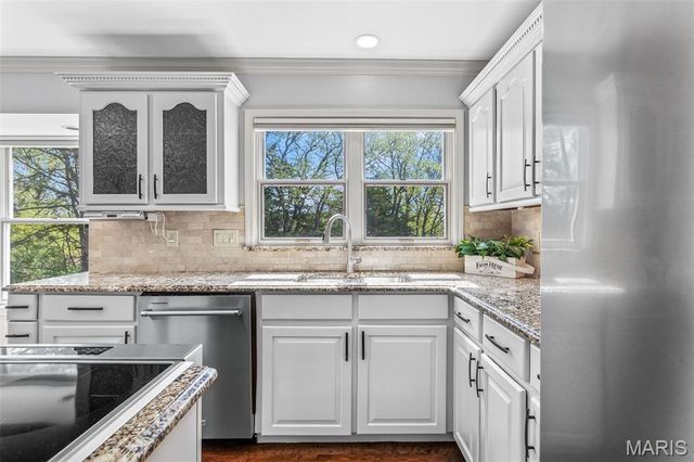 4832 Balmy Bay Court, St Louis, MO 63128