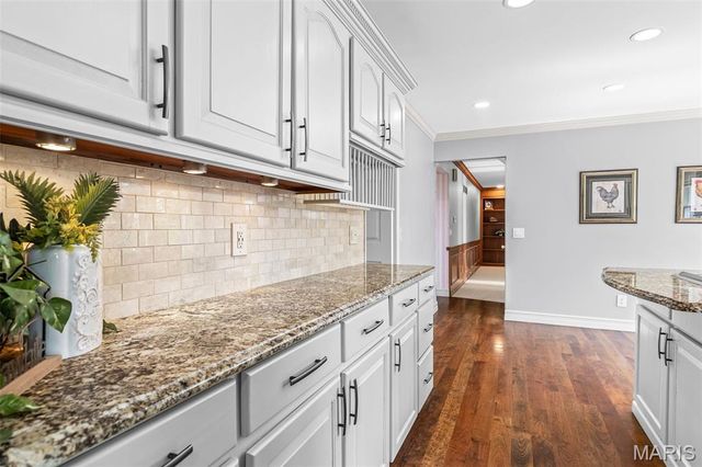 4832 Balmy Bay Court, St Louis, MO 63128