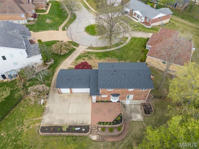 4832 Balmy Bay Court, St Louis, MO 63128