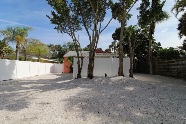 5235 CALLE DE COSTA RICA, Sarasota, FL 34242