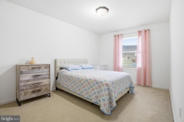 13 OVERLOOK LN, Newmanstown, PA 17073