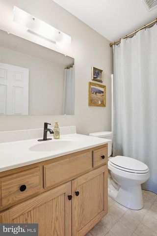 13 OVERLOOK LN, Newmanstown, PA 17073