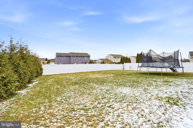 13 OVERLOOK LN, Newmanstown, PA 17073