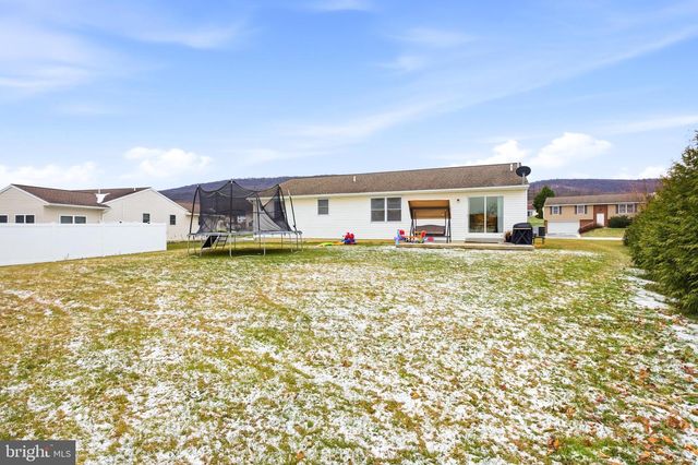 13 OVERLOOK LN, Newmanstown, PA 17073
