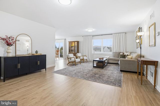 13 OVERLOOK LN, Newmanstown, PA 17073