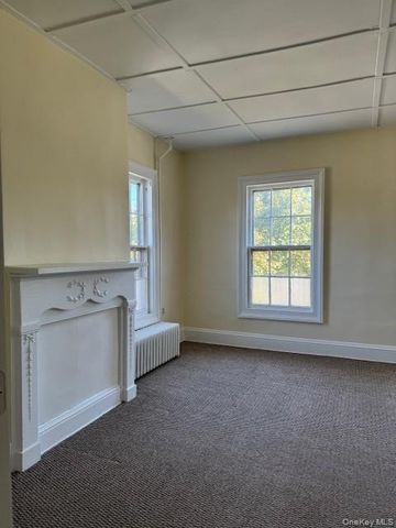 26 Oakland Avenue 2R, Warwick, NY 10990
