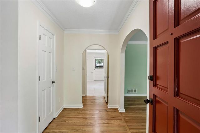 2032 Gunstock Drive, Tucker, GA 30087