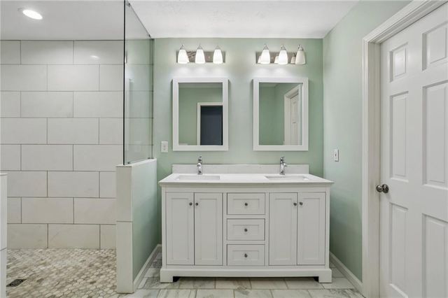 2032 Gunstock Drive, Tucker, GA 30087