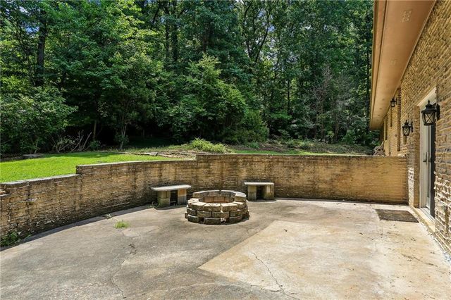2032 Gunstock Drive, Tucker, GA 30087