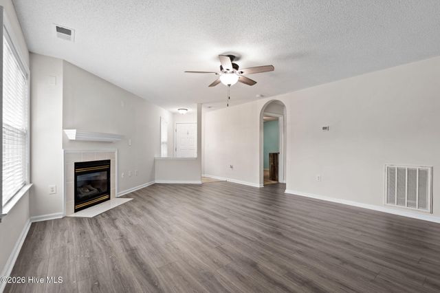 4130 Breezewood Drive Apt 104, Wilmington, NC 28412