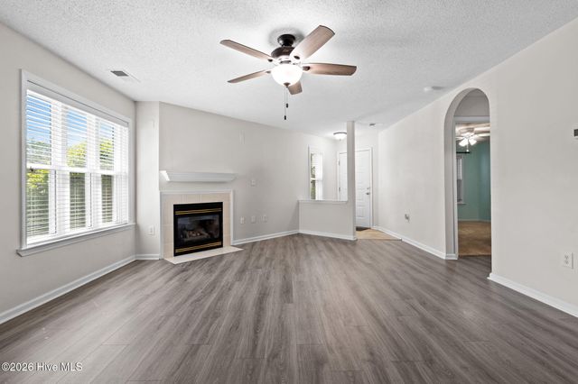 4130 Breezewood Drive Apt 104, Wilmington, NC 28412