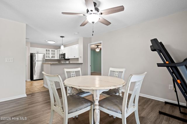 4130 Breezewood Drive Apt 104, Wilmington, NC 28412