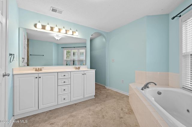 4130 Breezewood Drive Apt 104, Wilmington, NC 28412