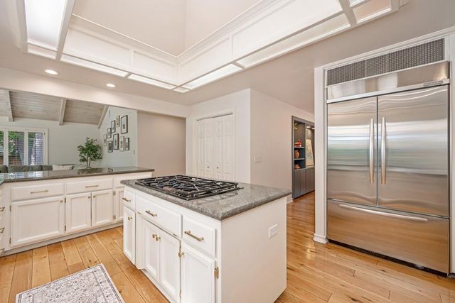 8530 Quail Oaks Dr, Granite Bay, CA 95746