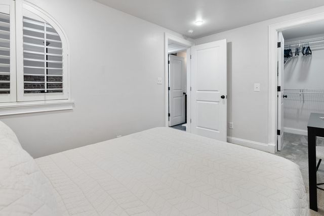 377 King Street Unit 203, Charleston, SC 29401