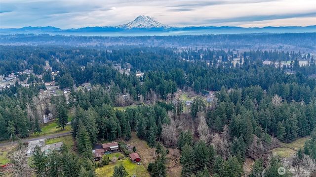 25414 48th Avenue E, Graham, WA 98338