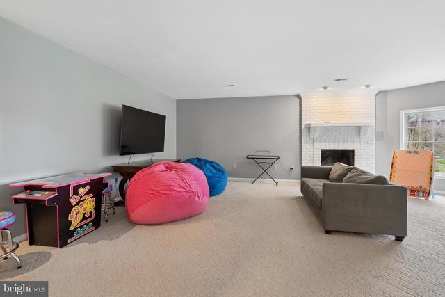 9804 PEBBLE BEACH CT, Ijamsville, MD 21754