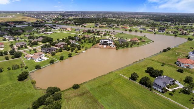 6002 Blackberry Cove Lane, Richmond, TX 77469