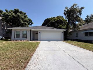 319 AVENUE A NE, Winter Haven, FL 33881