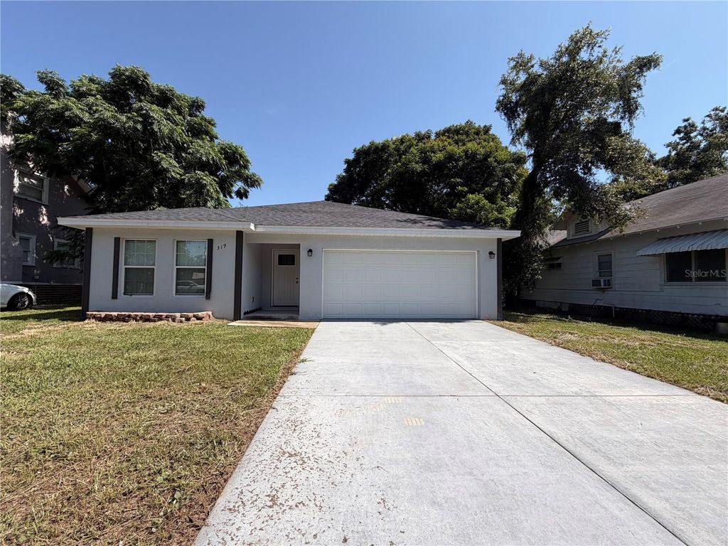 319 AVENUE A NE, Winter Haven, FL 33881