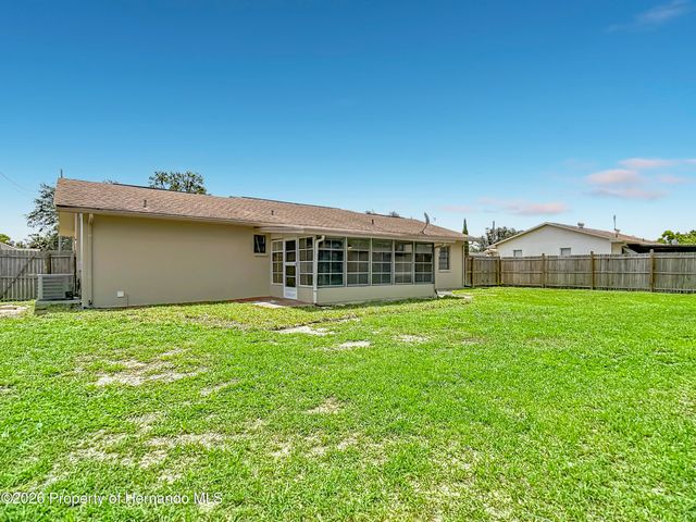 3255 Amherst Avenue, Spring Hill, FL 34609