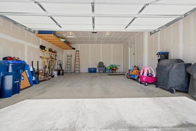 S86W34804 Knoll ROAD, Eagle, WI 53119