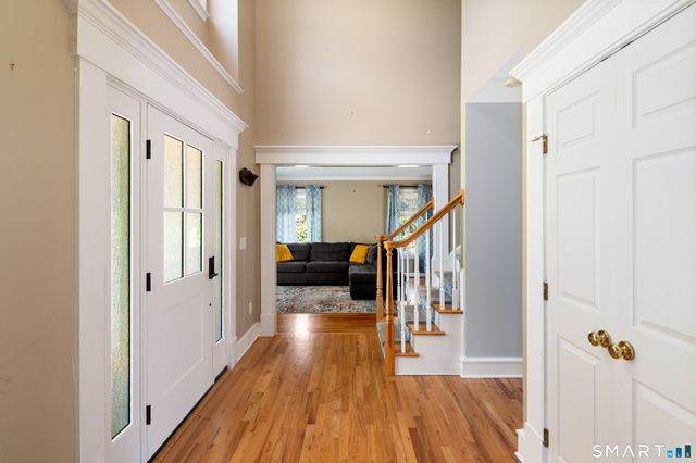 4 Fleetwood Lane, Brookfield, CT 06804