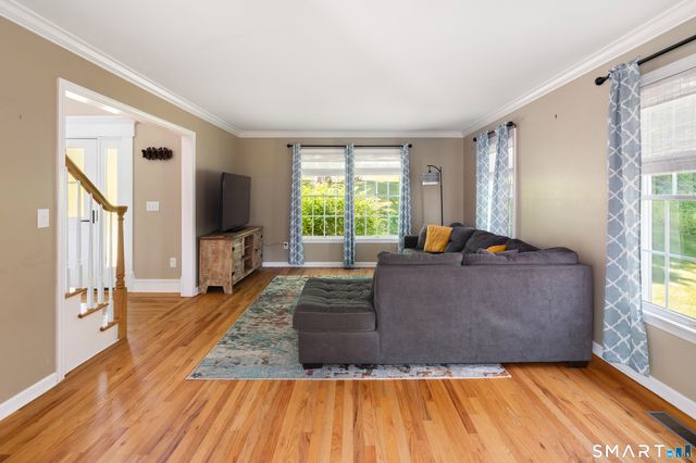 4 Fleetwood Lane, Brookfield, CT 06804