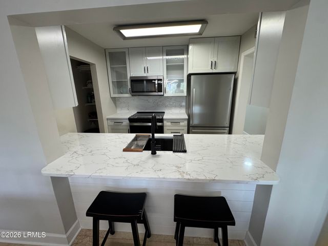 34 S Forest Beach Dr Apt C13, Hilton Head Island, SC 29928