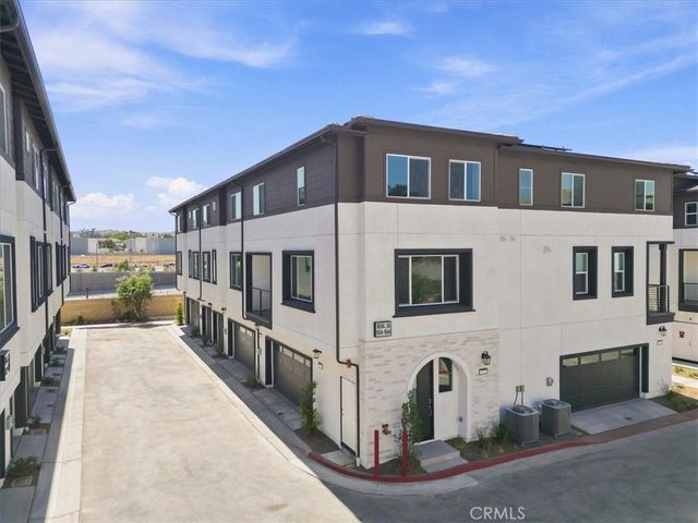 9538 Hannah Way, Riverside, CA 92503