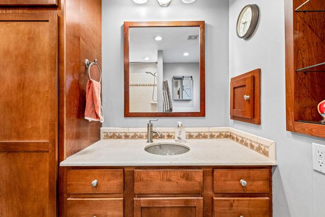W186S7577 Kingston DRIVE, Muskego, WI 53150