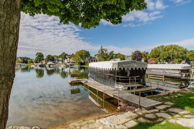 W186S7577 Kingston DRIVE, Muskego, WI 53150