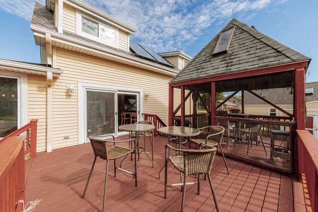 W186S7577 Kingston DRIVE, Muskego, WI 53150