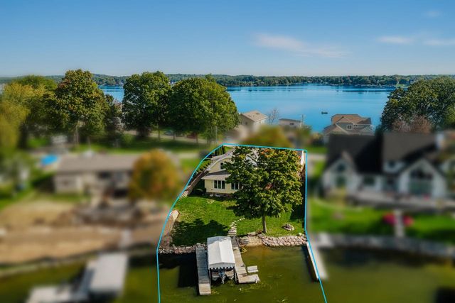 W186S7577 Kingston DRIVE, Muskego, WI 53150
