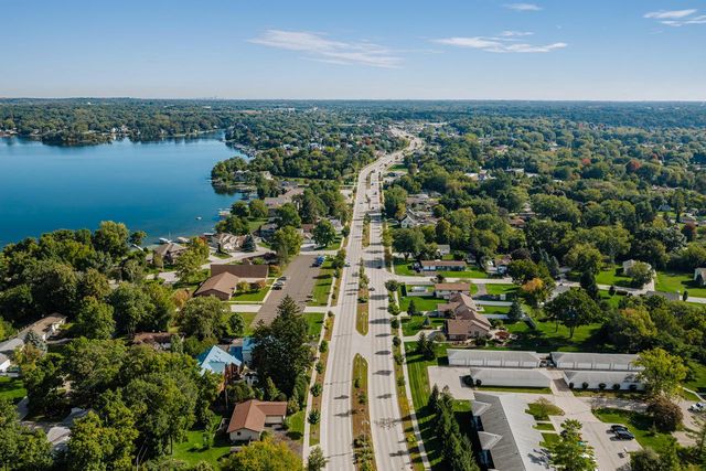 W186S7577 Kingston DRIVE, Muskego, WI 53150