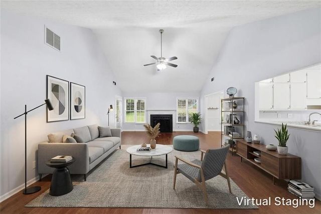 685 Hunters Creek Lane, Lawrenceville, GA 30043