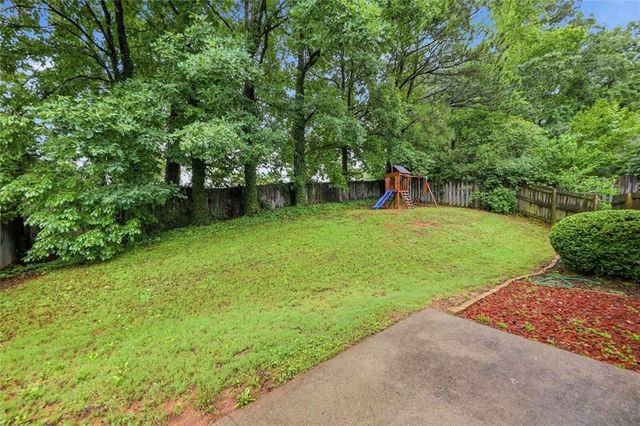 685 Hunters Creek Lane, Lawrenceville, GA 30043