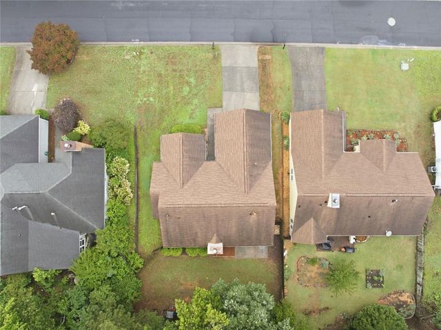 685 Hunters Creek Lane, Lawrenceville, GA 30043