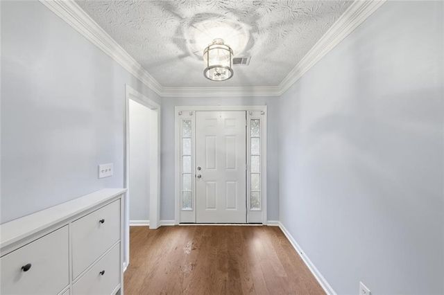 685 Hunters Creek Lane, Lawrenceville, GA 30043