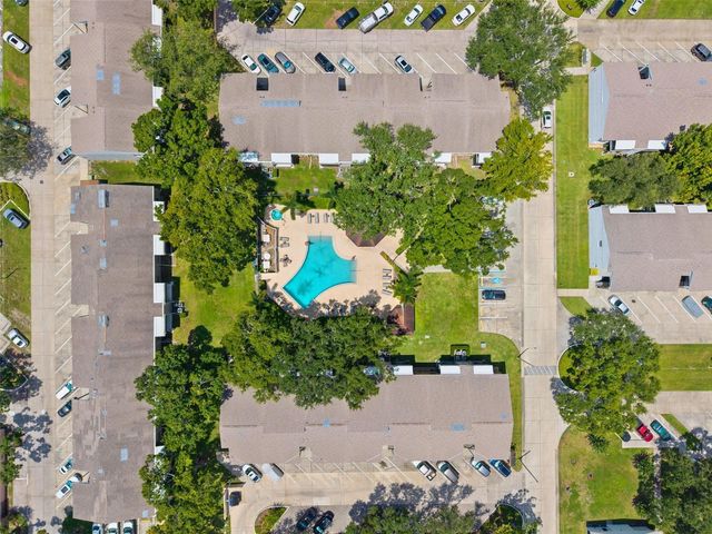 3808 N OAK DRIVE U31, Tampa, FL 33611