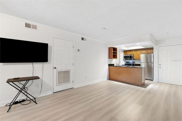 3808 N OAK DRIVE U31, Tampa, FL 33611